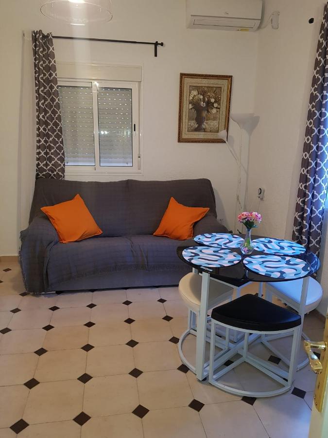 Wish Suite Dolores Leon De Triana Sevilla Buitenkant foto