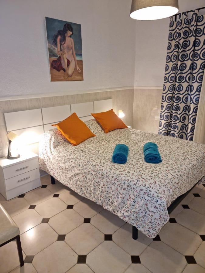 Wish Suite Dolores Leon De Triana Sevilla Buitenkant foto