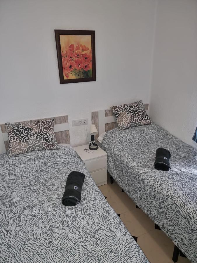 Wish Suite Dolores Leon De Triana Sevilla Buitenkant foto